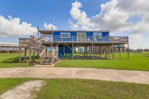 Surfside Beach Getaway with Deck Walk to Sand